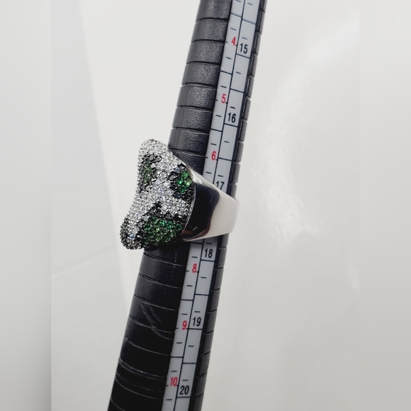 Modern Statement Ring - Picture 6 of 8